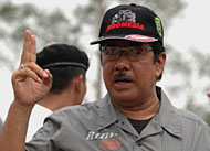 Bupati Kukar H Syaukani HR