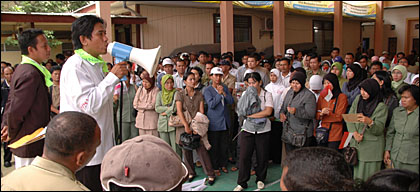 Usai berdialog dengan jajaran Dinkes Kukar, Abdul Jalal menghimbau rekan-rekannya untuk kembali ke tempat tugas masing-masing dengan tertib