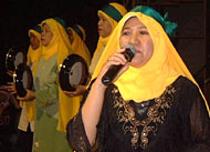 Penampilan grup rebana Lasqi Kukar yang akan tampil mewakil Kaltim dalam ajang Festival Qasidah dan Rebana tingkat Nasional di Jakarta