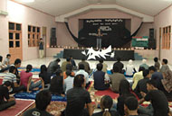 Suasana pembukaan Workshop Koreografi di Aula KNPI Kukar tadi malam