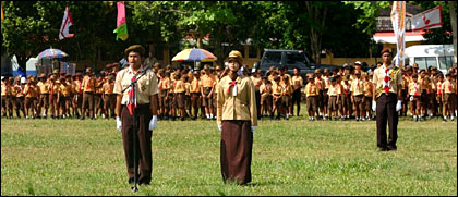 Suasana Apel Besar Hari Pramuka ke-44 di lapangan sepakbola Desa Manunggal Jaya, Tenggarong Seberang, Selasa (23/08) kemarin