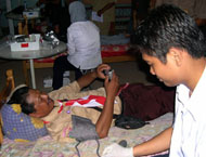 Kegiatan donor darah dalam rangka memeriahkan HUT Gerakan Pramuka ke-46 ini baru pertama kali dilaksanakan Kwaran Pramuka Muara Badak