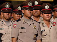 Sebanyak 875 personil Polres Kukar akan dilibatkan dalam Operasi Ketupat Mahakam 2006