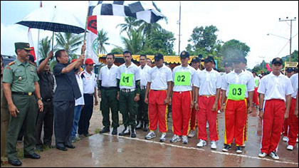 Kegiatan Napak Tilas Perjuangan Merah Putih dilepas langsung Pj Bupati Kukar Sjachruddin di Sanga-Sanga Muara, Senin (26/01) lalu