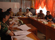Suasana rapat koordinasi di kantor Badan Kesbang Linmas Kukar, Selasa (29/05) kemarin