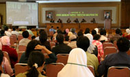 Suasana simposium yang berlangsung di gedung Puteri Karang Melenu Tenggarong Seberang