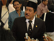 Bupati Kukar Dr H Syaukani HR MM