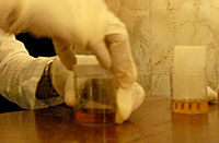 Setelah hasil tes urine positif mengandung amphetamine, 4 pejabat Pemkab Kukar akan dites darahnya