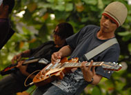 Parade Musik Kampus IV 2009 kembali digelar di kampus Unikarta